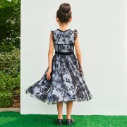 Black sleeveless flower girl dress jewel neck zipper up tea length wedding party formal dress lace flower girl dresses