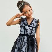 Black sleeveless flower girl dress jewel neck zipper up tea length wedding party formal dress lace flower girl dresses